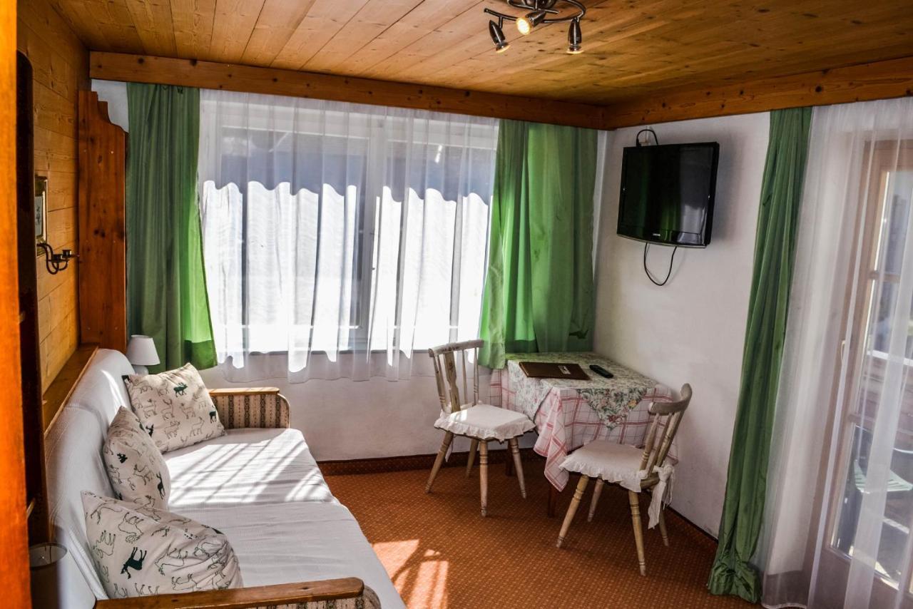 Gasthof Pension Lanzenhof Going am Wilden Kaiser エクステリア 写真